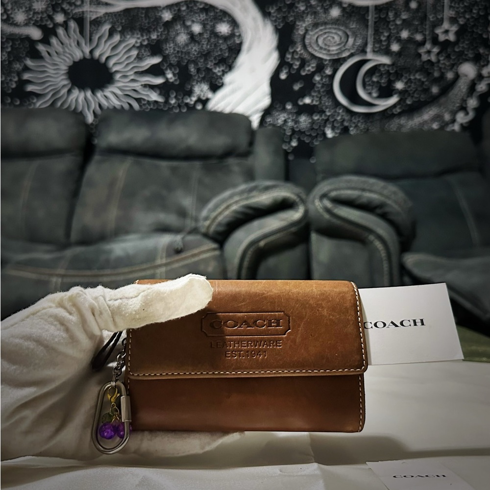 Vintage Coach clutch wallet 2004 year Brown Leather Wallet - Picture 10 of 17